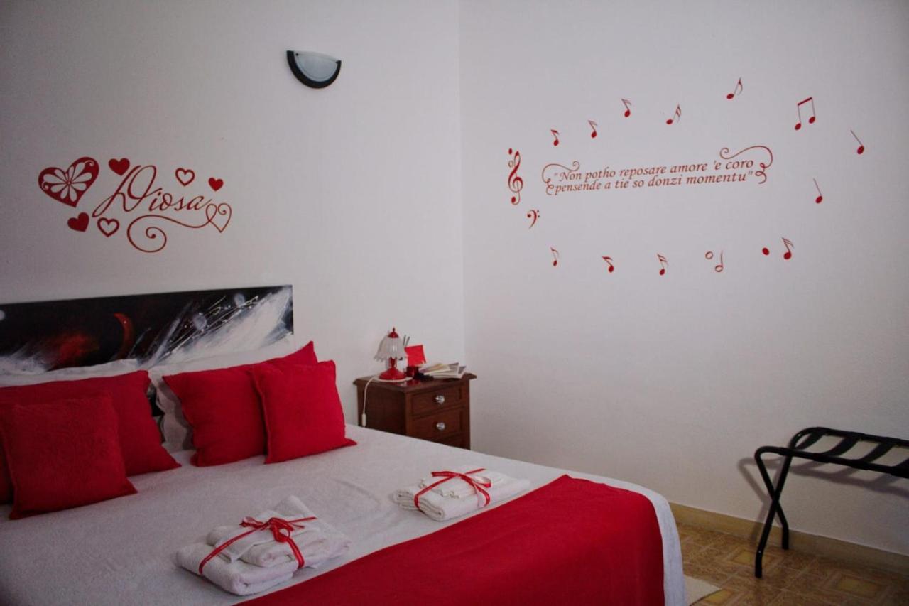 Bed and Breakfast La Collina Dei Ciliegi Sarule Exterior foto