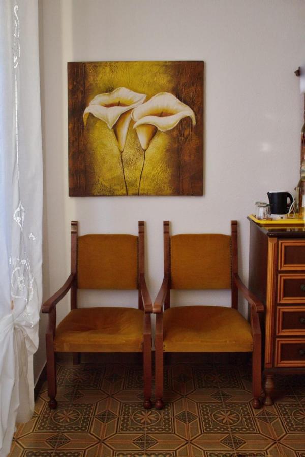 Bed and Breakfast La Collina Dei Ciliegi Sarule Exterior foto