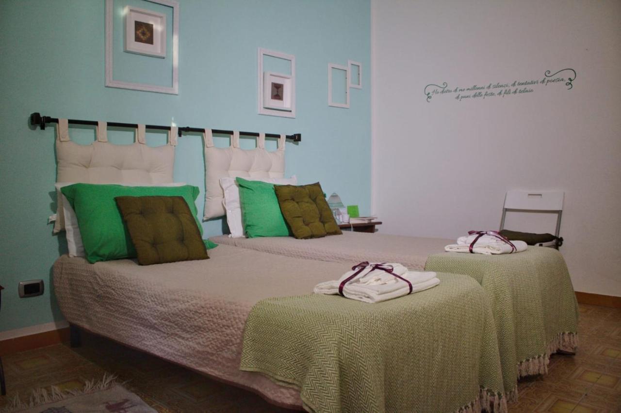 Bed and Breakfast La Collina Dei Ciliegi Sarule Exterior foto