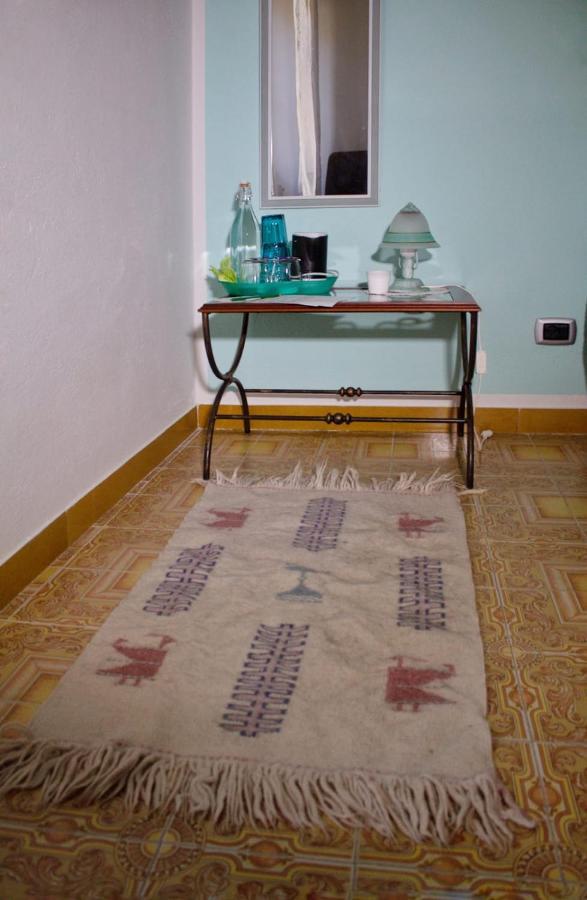 Bed and Breakfast La Collina Dei Ciliegi Sarule Exterior foto