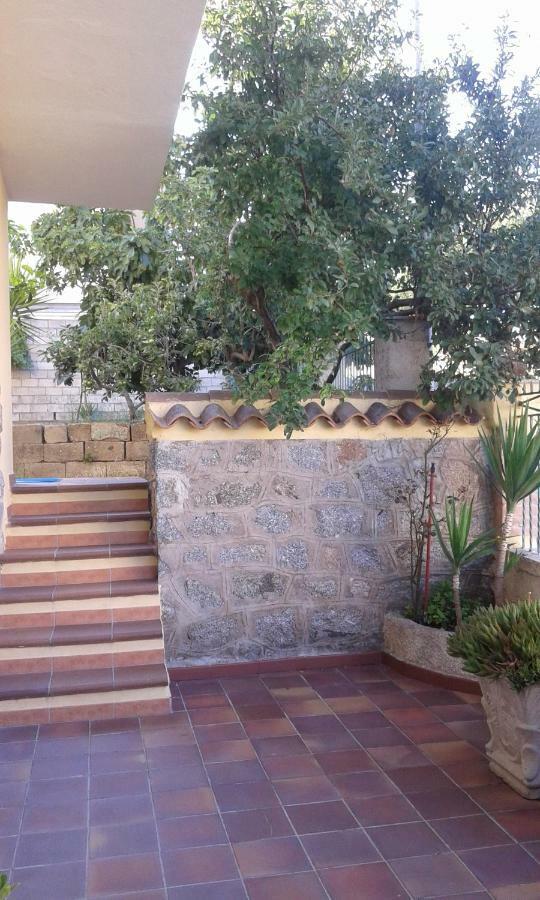 Bed and Breakfast La Collina Dei Ciliegi Sarule Exterior foto