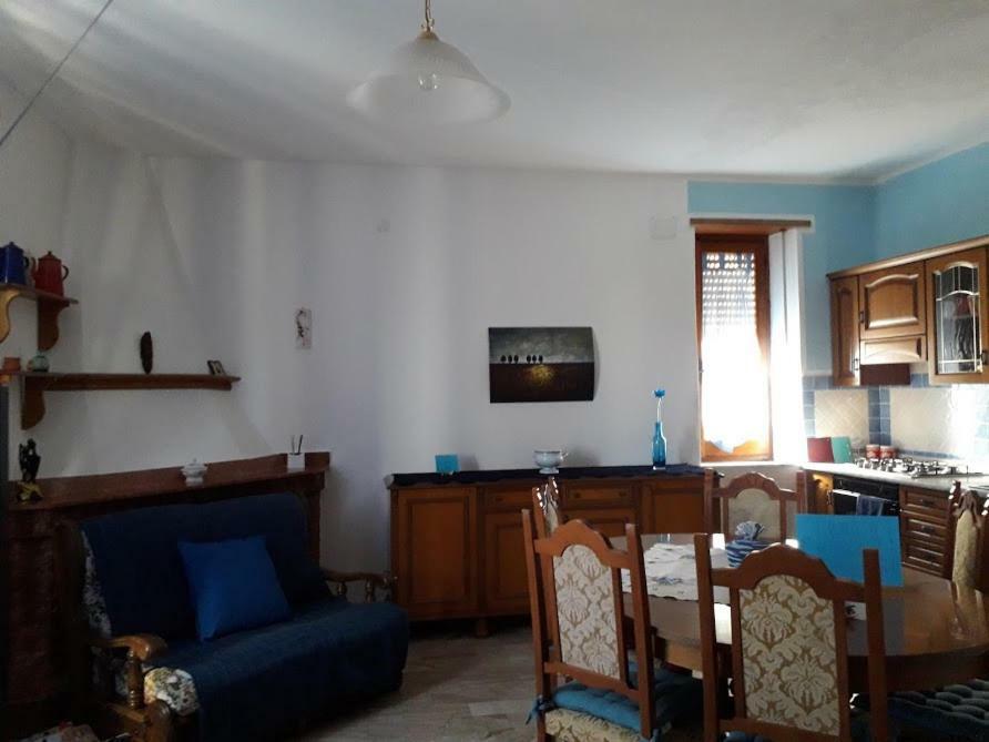 Bed and Breakfast La Collina Dei Ciliegi Sarule Exterior foto